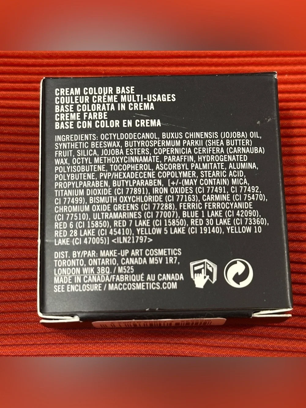 MAC Cosmetics cream powder